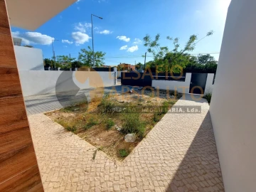 Moradia T3 para Venda em Azeitão (São Lourenço e São Simão)