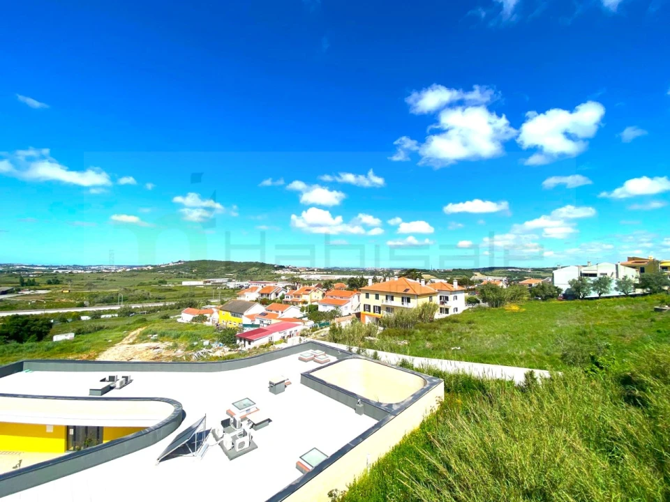 Moradia T3 para Venda em Almargem do Bispo, Pêro Pinheiro e Montelavar Foto 32