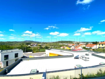 Moradia T3 para Venda em Almargem do Bispo, Pêro Pinheiro e Montelavar