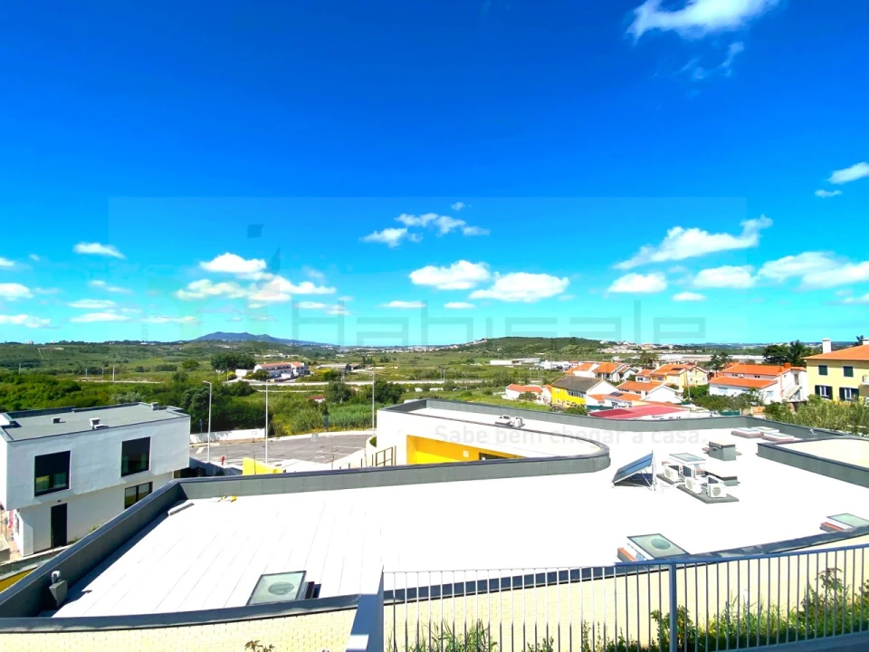 Moradia T3 para Venda em Almargem do Bispo, Pêro Pinheiro e Montelavar Foto 37