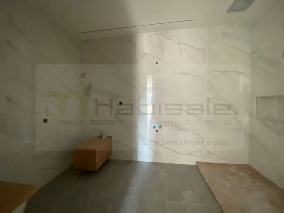 Apartamento T3 para Venda em Carnaxide e Queijas Foto 25