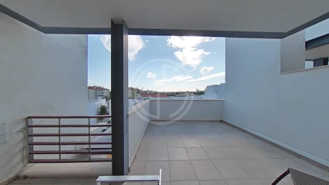 Moradia T3 para Venda em Quarteira