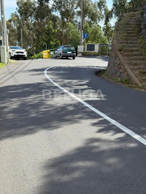 Terreno para Venda em Camara de Lobos