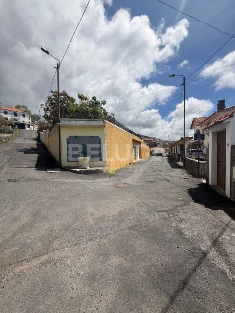 Moradia T3 para Venda em Monte