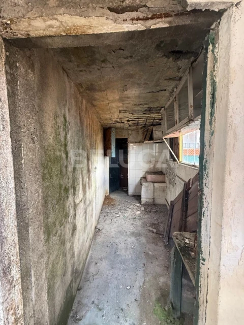 Moradia T3 para Venda em Santo Antonio