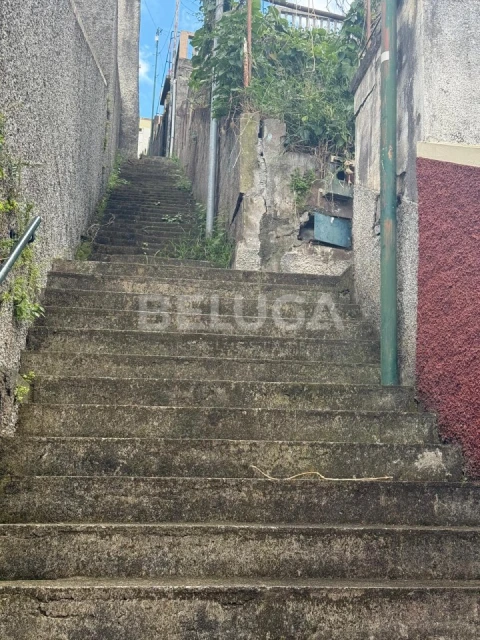 Moradia T3 para Venda em Santo Antonio
