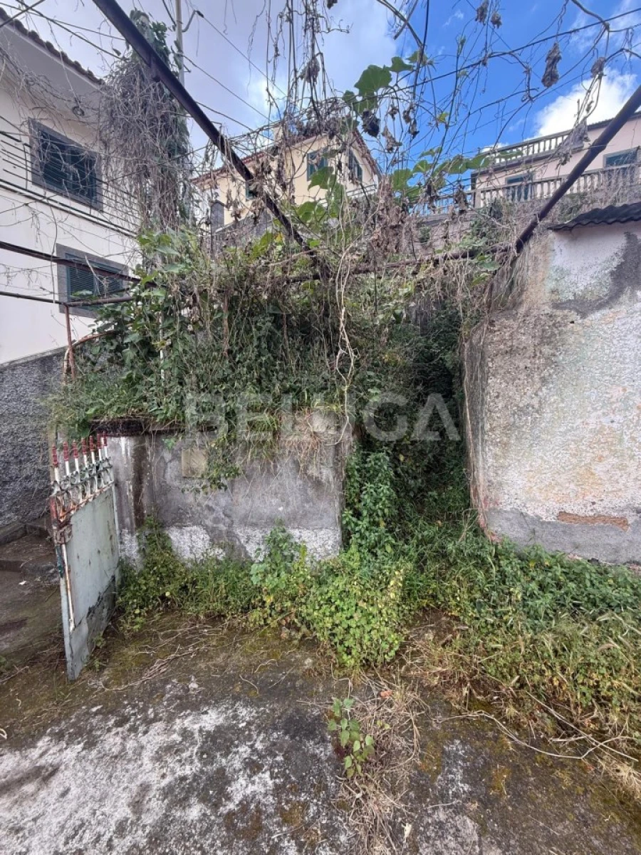 Moradia T3 para Venda em Santo Antonio Foto 21