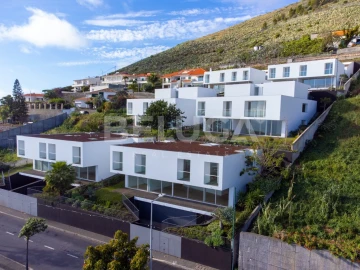 Moradia T3 para Venda em São Martinho