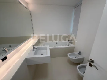 Moradia T3 para Venda em São Martinho