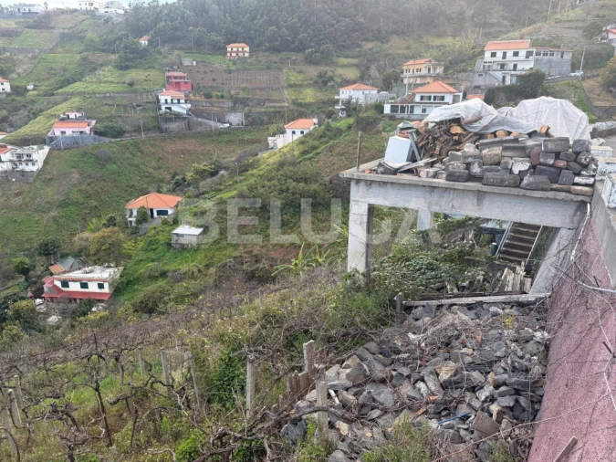 Terreno para Venda em Camara de Lobos Foto 12