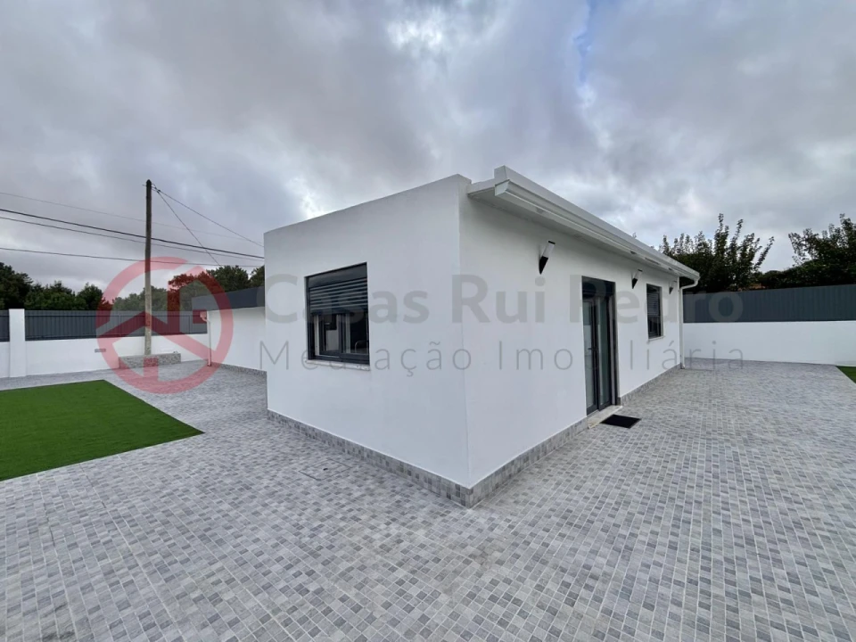 Moradia T3 para Venda em Fernao Ferro Foto 19