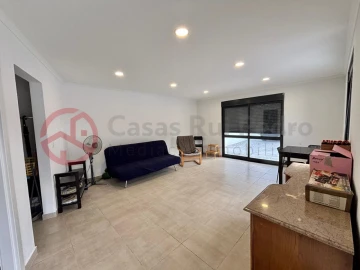 Moradia T3 para Venda em Fernao Ferro
