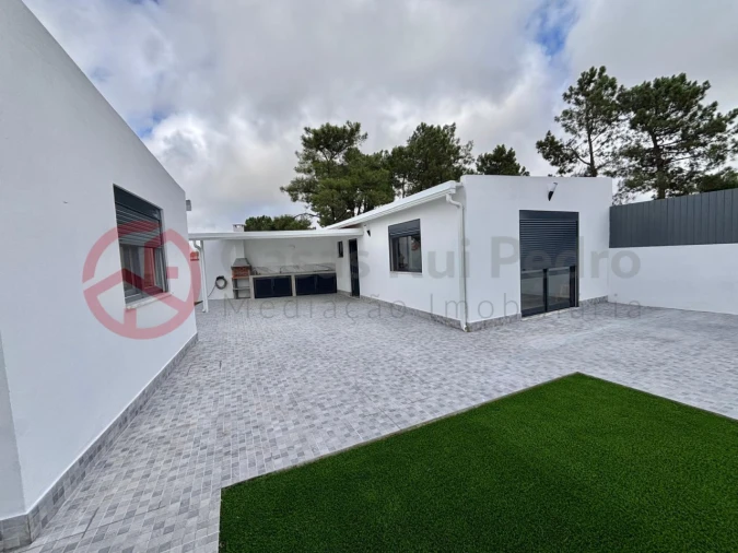 Moradia T3 para Venda em Fernao Ferro Foto 16