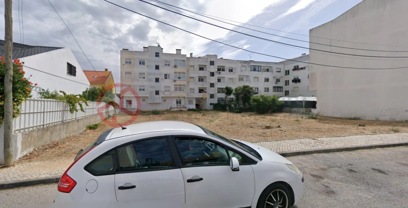 Terreno para Venda em Quinta do Conde Foto 5