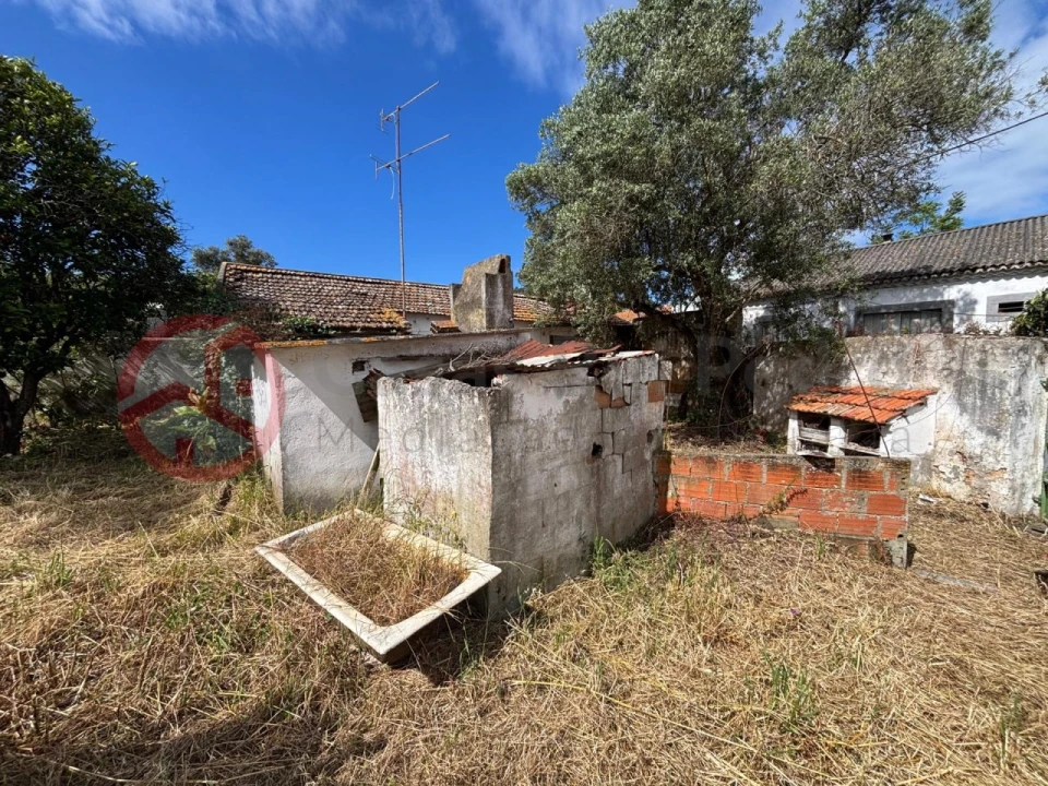 Terreno para Venda em Charneca de Caparica e Sobreda Foto 17