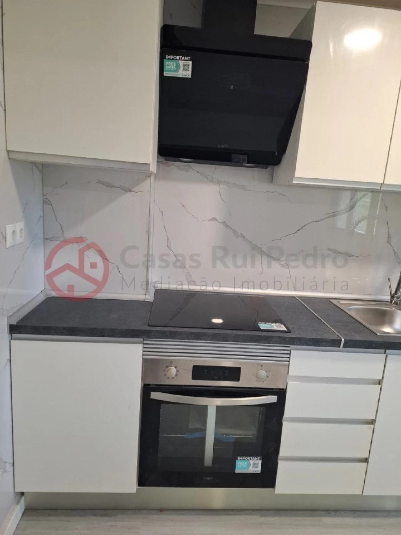 Apartamento T3 para Venda em Laranjeiro e Feijó Foto 6