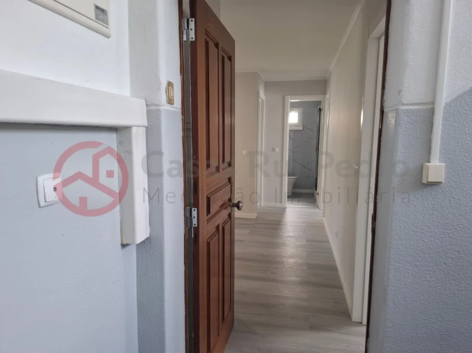 Apartamento T3 para Venda em Laranjeiro e Feijó Foto 20