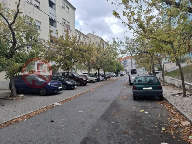 Apartamento T3 para Venda em Laranjeiro e Feijó Foto 25