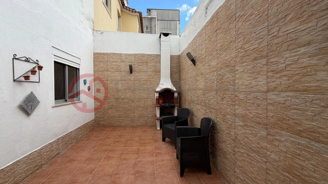 Apartamento T2 para Venda em Almada, Cova da Piedade, Pragal e Cacilhas Foto 4