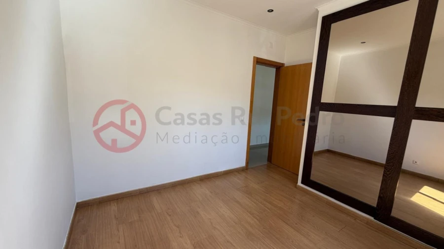 Apartamento T2 para Venda em Almada, Cova da Piedade, Pragal e Cacilhas Foto 14