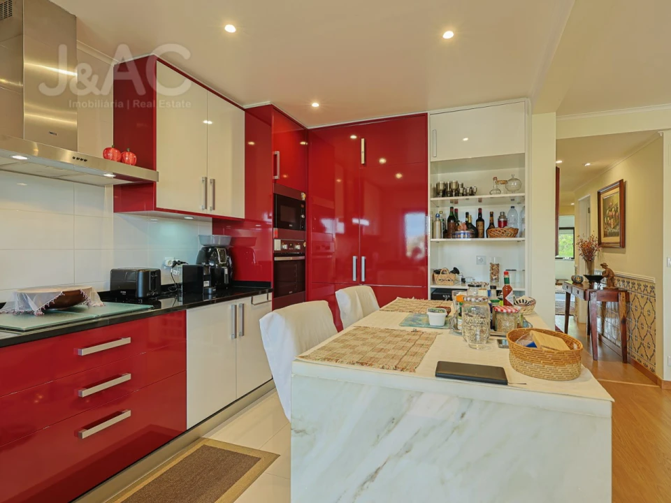 Apartamento T3 para Venda em Alcabideche Foto 9