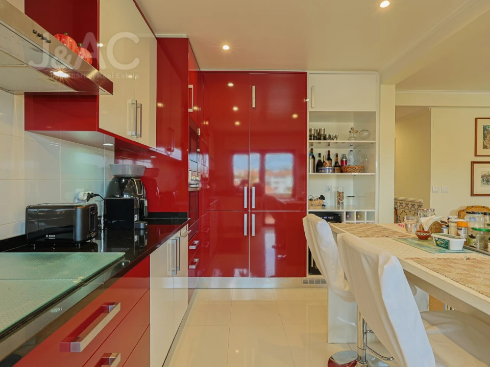 Apartamento T3 para Venda em Alcabideche Foto 10