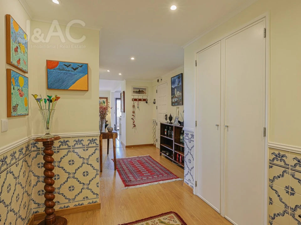 Apartamento T3 para Venda em Alcabideche Foto 13
