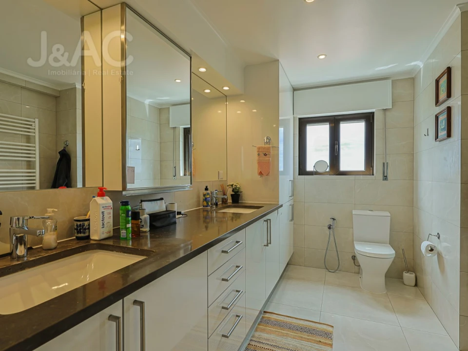 Apartamento T3 para Venda em Alcabideche Foto 15