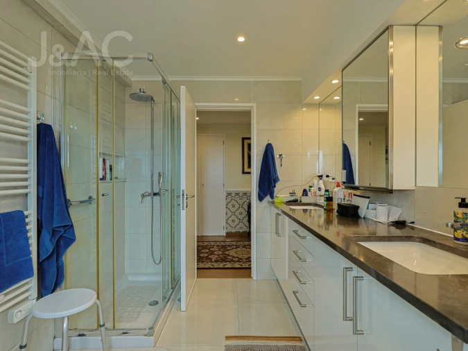 Apartamento T3 para Venda em Alcabideche Foto 16