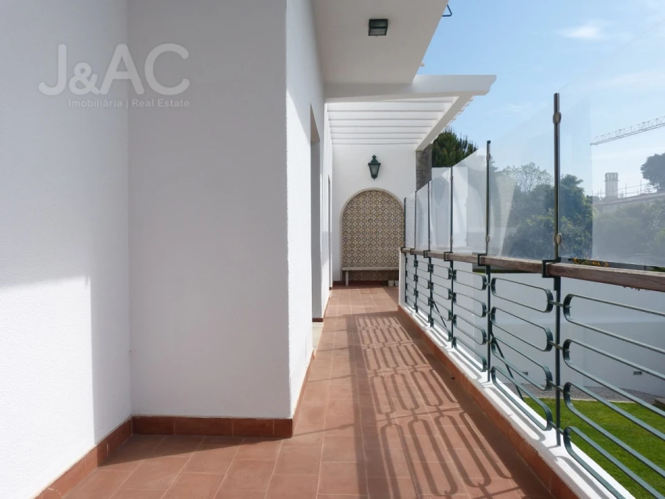 Moradia T6 para Arrendamento em Belém Foto 8