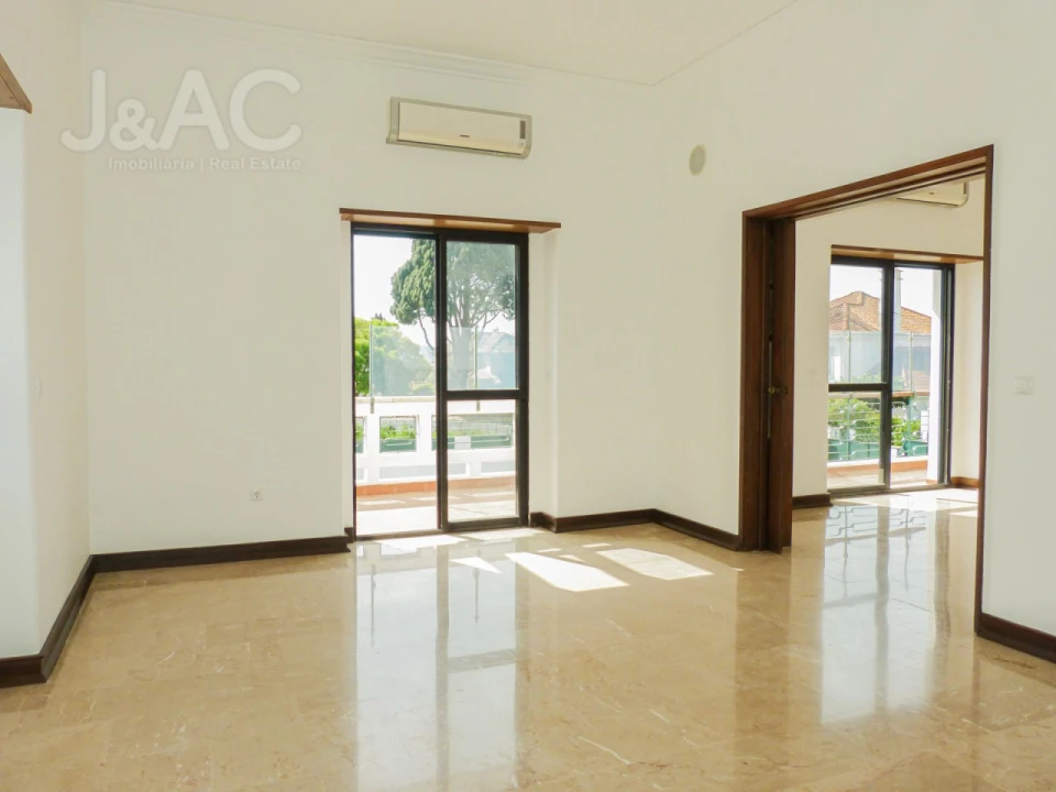 Moradia T6 para Arrendamento em Belém Foto 8