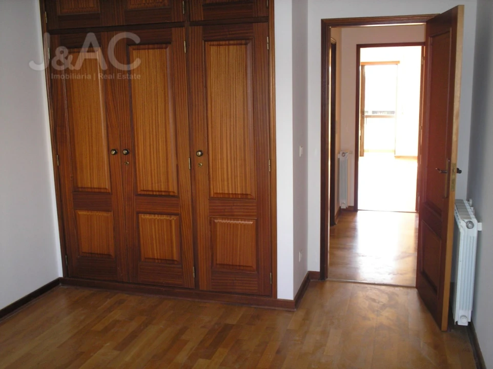 Apartamento T3 para Arrendamento em Cascais e Estoril Foto 14