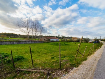 Terreno para Venda em Arazede