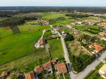 Terreno para Venda em Arazede