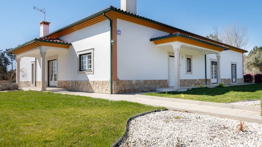 Moradia T2 para Venda em Cadima