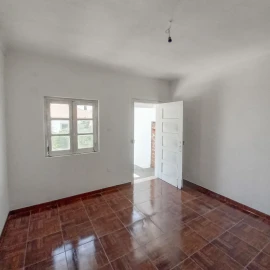 Moradia T4 para Venda em Crato e Mártires, Flor da Rosa e Vale do Peso