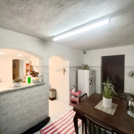 Moradia T4 para Venda em Crato e Mártires, Flor da Rosa e Vale do Peso