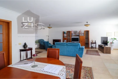Moradia T3 para Venda em Odiaxere