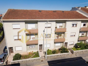 Prédio para Venda em Gondomar (São Cosme), Valbom e Jovim
