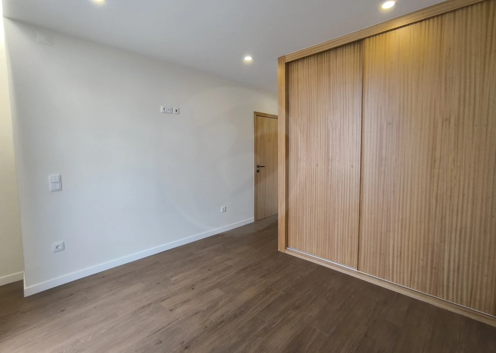Apartamento T2 para Venda em Vila do Conde Foto 4