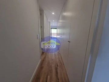 Apartamento T2 para Venda em Santa Maria da Feira, Travanca, Sanfins e Espargo