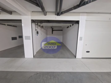 Apartamento T2 para Venda em Santa Maria da Feira, Travanca, Sanfins e Espargo