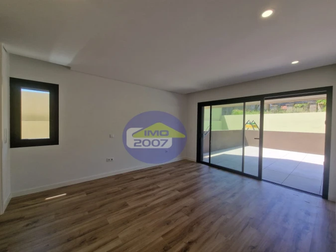 Apartamento T2 para Venda em Santa Maria da Feira, Travanca, Sanfins e Espargo Foto 11