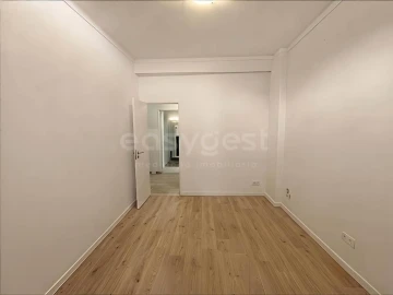 Apartamento T4 para Venda em Amora