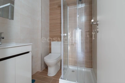 Apartamento T4 para Venda em Amora