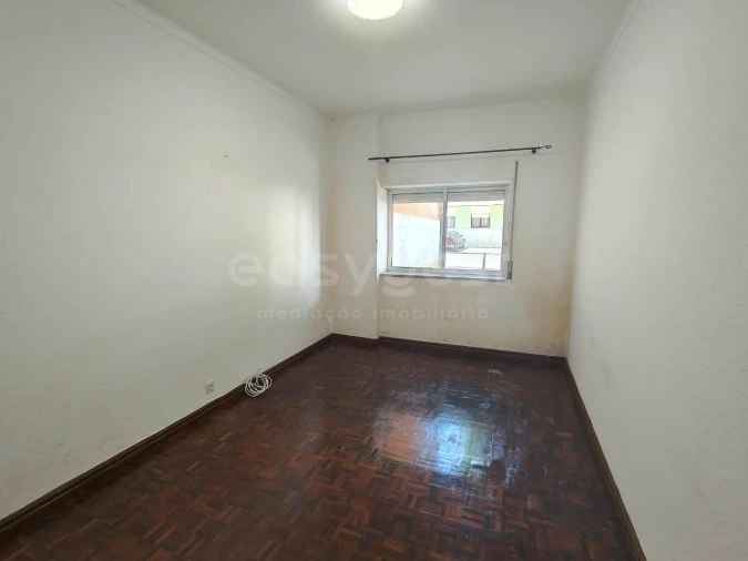 Apartamento T4 para Venda em Amora Foto 11