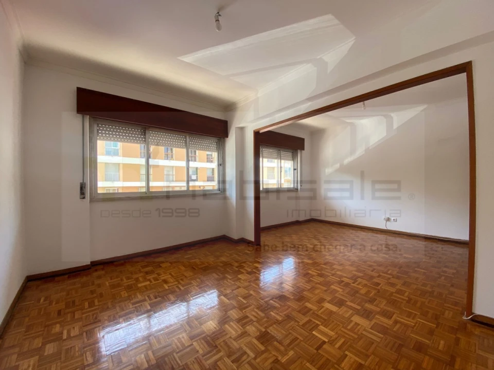 Apartamento T2 para Venda em Oeiras e São Julião da Barra, Paço de Arcos e Caxias Foto 4