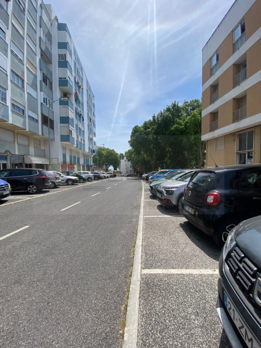 Apartamento T2 para Venda em Oeiras e São Julião da Barra, Paço de Arcos e Caxias Foto 20