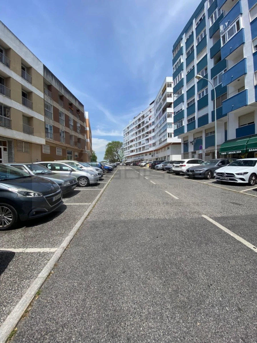 Apartamento T2 para Venda em Oeiras e São Julião da Barra, Paço de Arcos e Caxias Foto 21