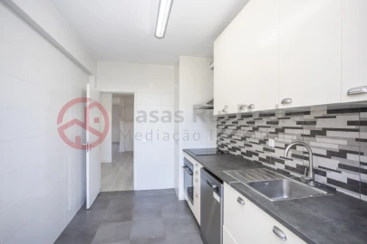 Apartamento T2 para Venda em Azeitão (São Lourenço e São Simão)